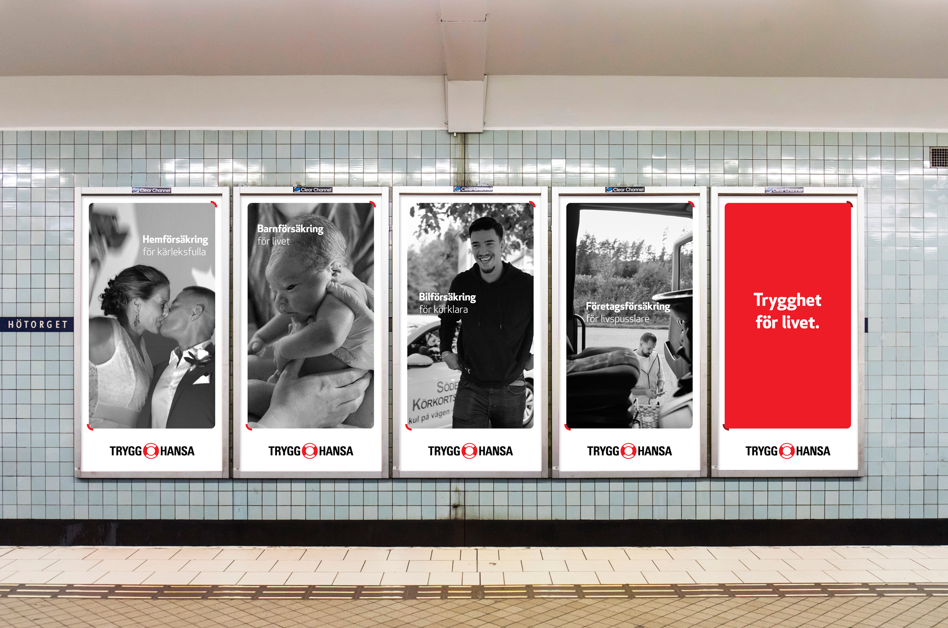 Billboard_group_of_5_transit_v2